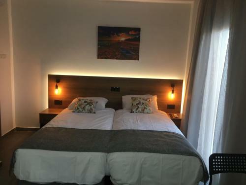 Apartamento Ellenapa Apts & Studios