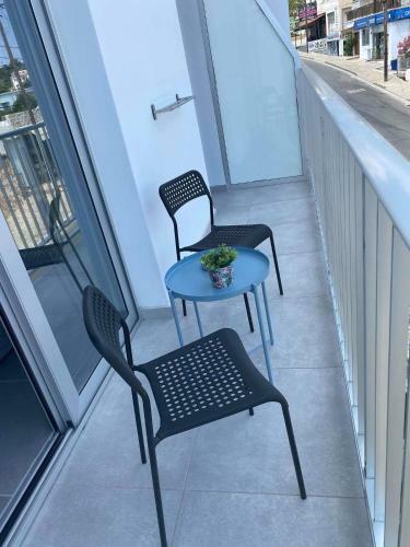Apartamento Ellenapa Apts & Studios