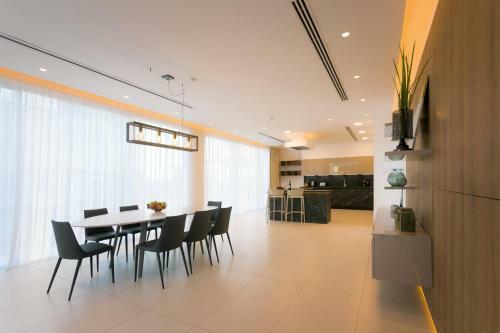 Cove Seaview Villas