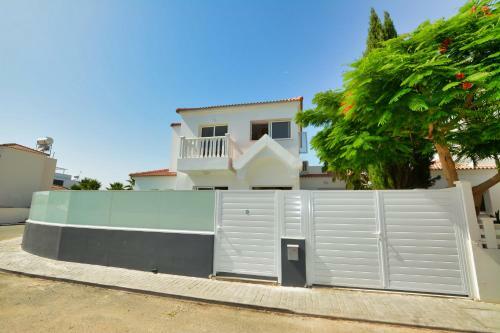 Villa Carib Nissi