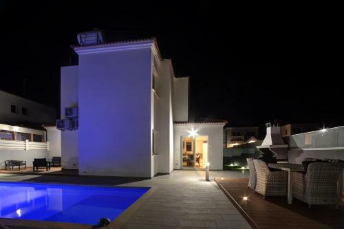 Villa Carib Nissi