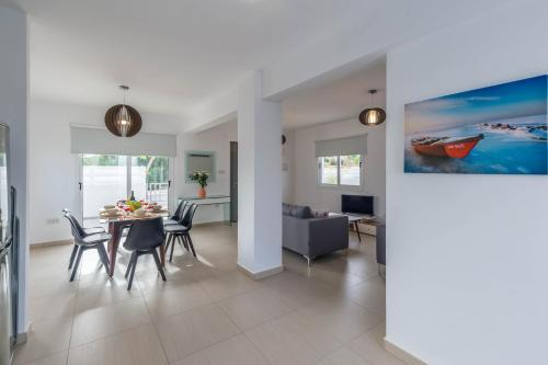 Nissini Villas 2
