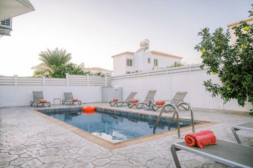 Villa Costa Cornelia Homes