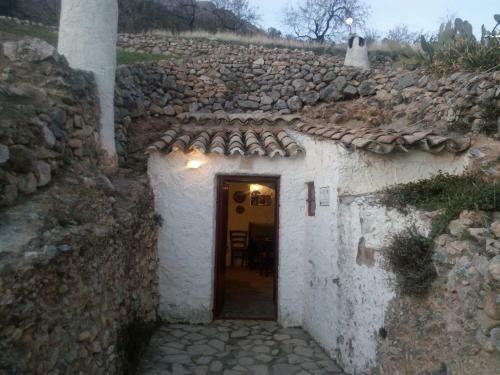Agroturismo Cueva El Madrono