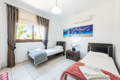 Villa Sea Front Oceanus H3