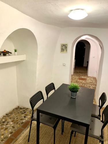 Casa Cueva Castillo