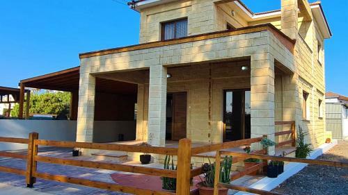 Stay Pernera House