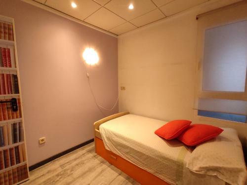 Cheap & Equipped Apartament Nearly Center