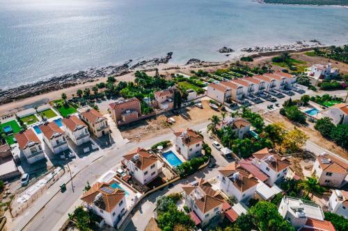 Villa Scarlett