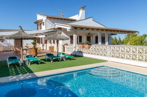 Yourhouse Son Perxa, Quiet Villa With Private Pool For 8 Guests