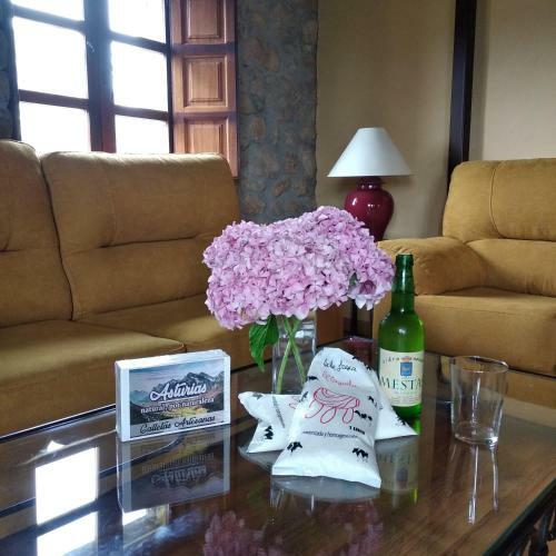 Agroturismo La Casona De Sovi�a
