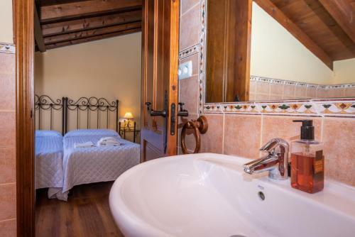 Agroturismo La Casona De Sovi�a