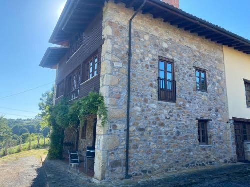 Agroturismo La Casona De Sovi�a