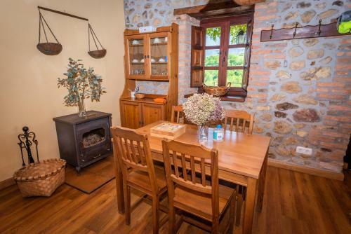 Agroturismo La Casona De Sovi�a