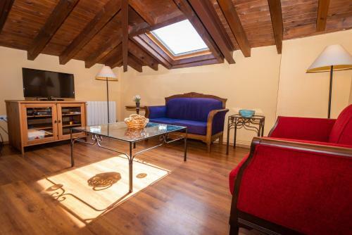 Agroturismo La Casona De Sovi�a