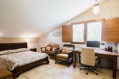 Agroturismo Casa de Campo Los Carballos.