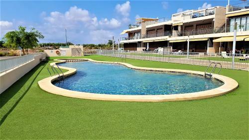 Apartamento Penthouse 2 Bedrooms In Mil Palmeras