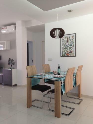 Apartamento Higuericas Costa 211