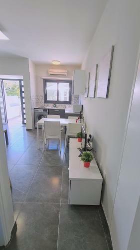 Nissi Twins Apartments