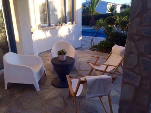 Villa In Ayia Napa With A Pool!