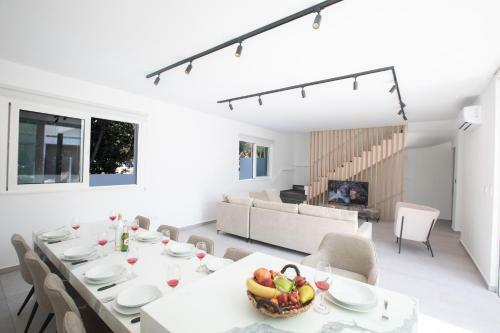 Kube Luxury Villas