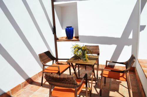 Casa Grande / Rosas Cantares