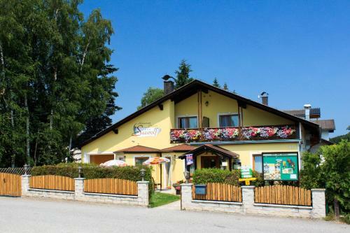 Hostal Restaurant Pension Seewolf