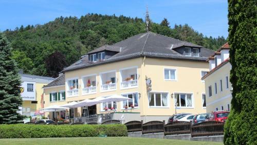 Hotel Schlossgasthof Niederleitner