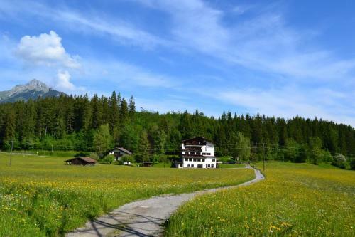 Hostal Pension Waldrast