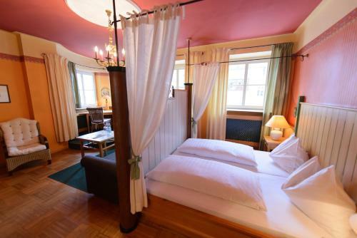 Hotel Gasthof Zweim�ller