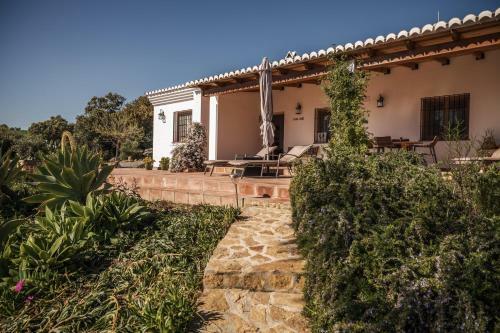 Rosas Cantares: Casa Siri