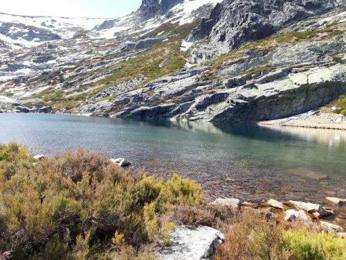 C R Altobierzo, 9 H Y 9 Ba�os
