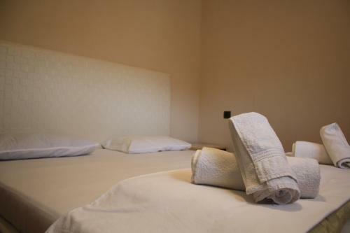Hostal White Room