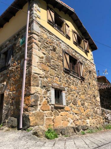 Apartamentos La Senda