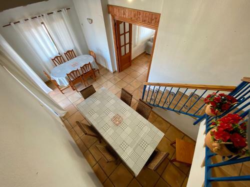Espectacular Villa En La Nuc�a. Privacidad Total.