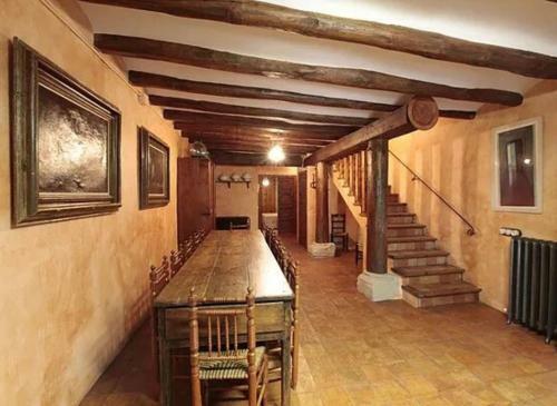 La Casa Blava Del Segre