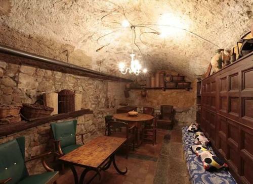 La Casa Blava Del Segre