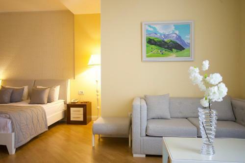 Ilk Inn Hotel