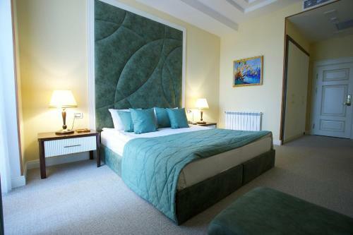 Ilk Inn Hotel