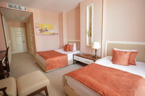 Ilk Inn Hotel