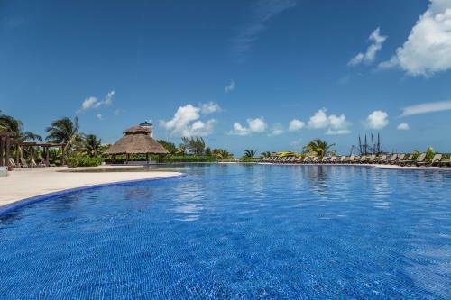 Apartamento Caribe Beachfront 2 Br - Incredible Oceanview