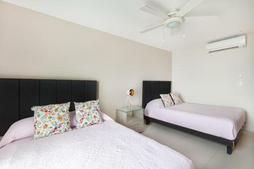 Casa De 4 Habitaciones Con Alberca Privada!