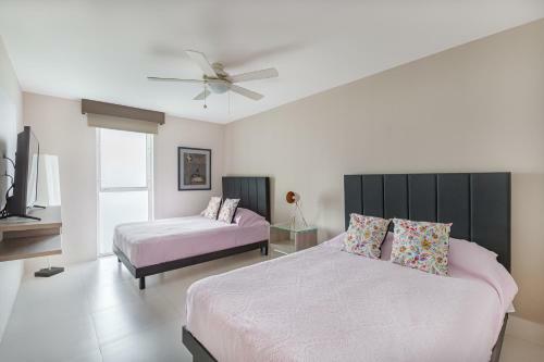 Casa De 4 Habitaciones Con Alberca Privada!