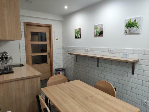 Hostal Pension Cando