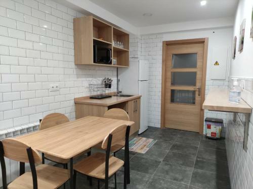 Hostal Pension Cando