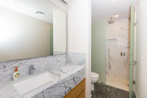Apartamento Rooftop Pool & Jacuzzi-ocean View, Close To Beach!