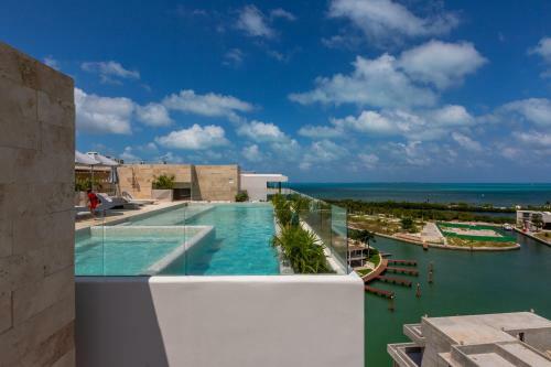 Apartamento Rooftop Pool & Jacuzzi-ocean View, Close To Beach!
