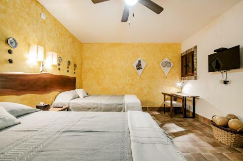 Hostal Casa Granada 24
