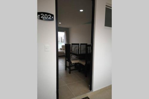 Apartamento F202