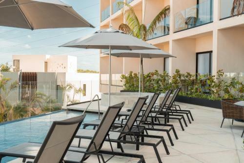 Hive Cancun By G Hotels
